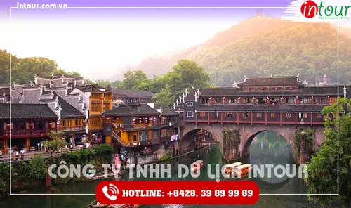 Tour Du Lịch Trung Quốc Trương Gia Giới – Thiên Môn Sơn – Miêu Vương Thành 5 Ngày 4 Đêm 2025